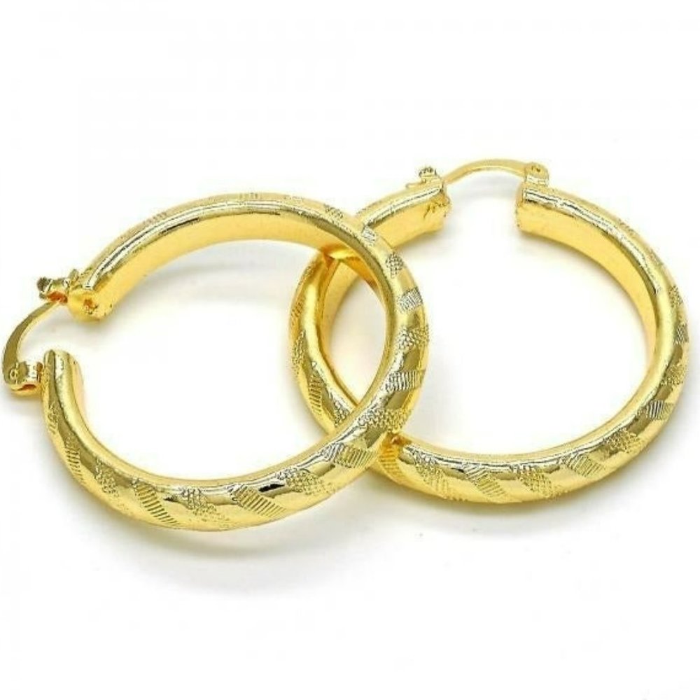 Women's Medium Hoop Gold Layered 40 mm